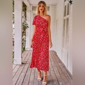 MASCOMODA One Shoulder Pleated Dress